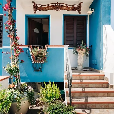 ベッド・アンド・ブレックファスト Juniper Bay 4*