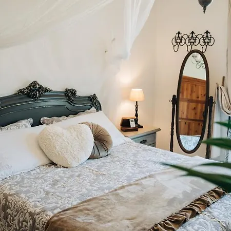 Juniper Bay ポルトスクーゾ