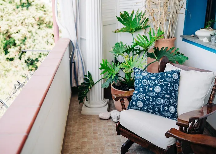 Juniper Bay Bed & Breakfast 4*