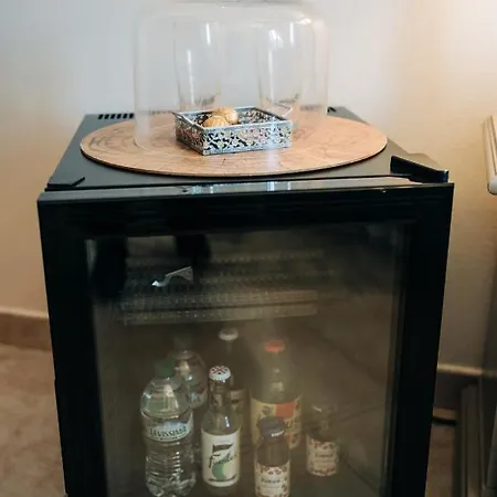 Juniper Bay לינה וארוחת בוקר 4*