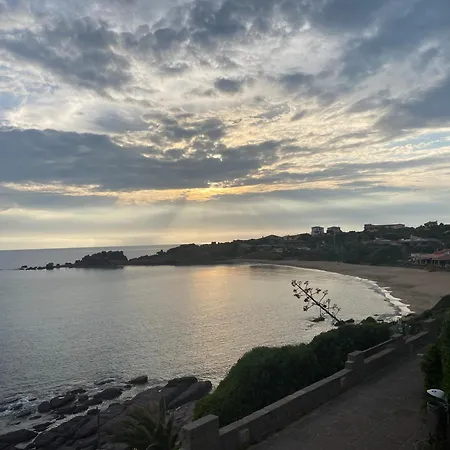 Juniper Bay לינה וארוחת בוקר *